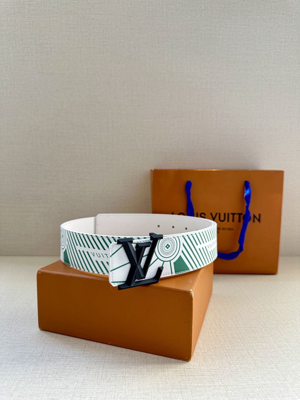 激安ルイヴィトンベルト内部構造